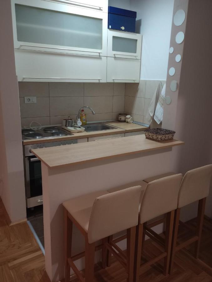 Stan U Krnjaci Daire Belgrad Dış mekan fotoğraf